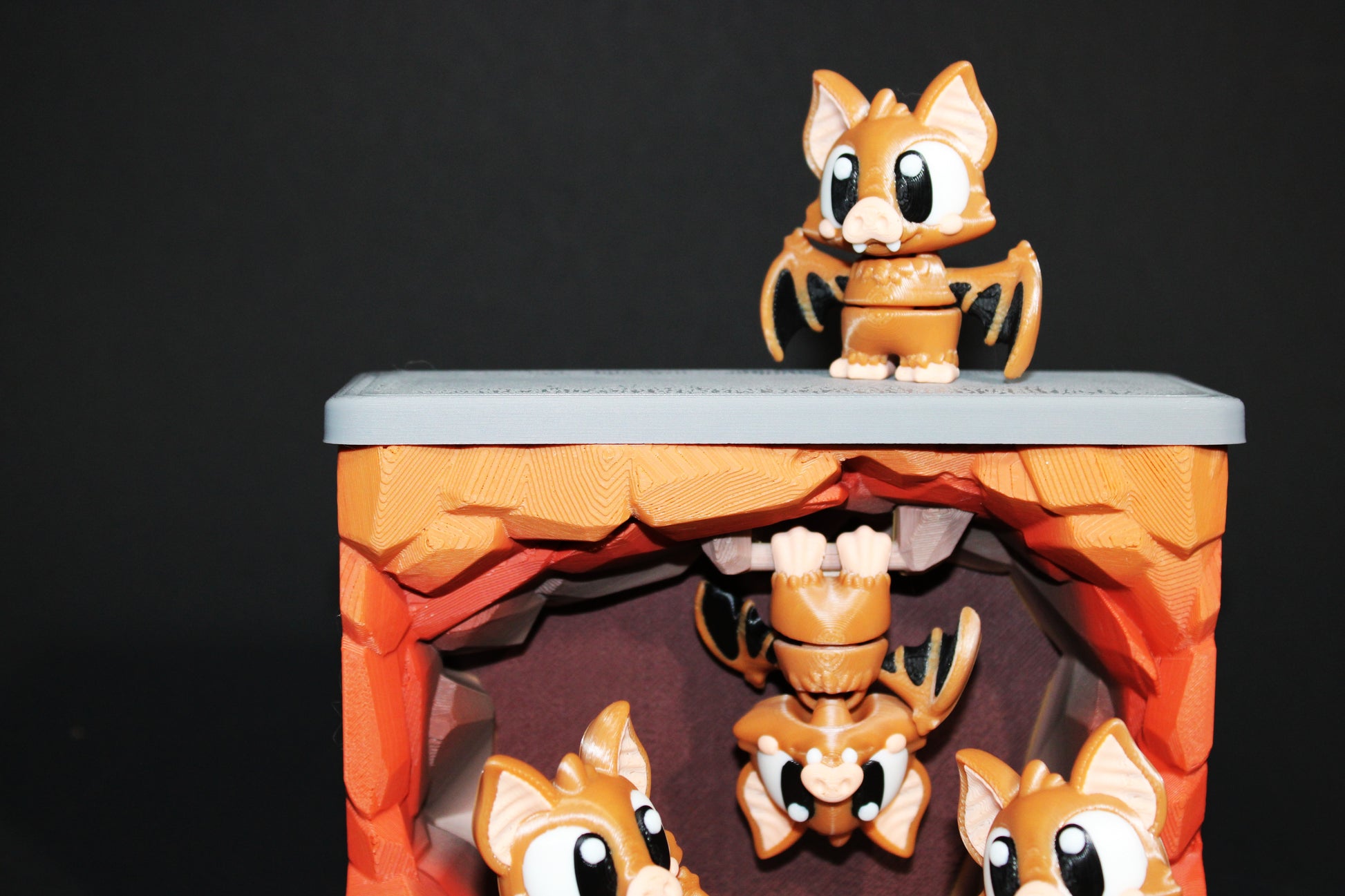 3D Printed Bat Cave Set: Includes 3 Standing Bats and 1 Hanging Bat- Fidget Toy - Wonderland 3D Printing 