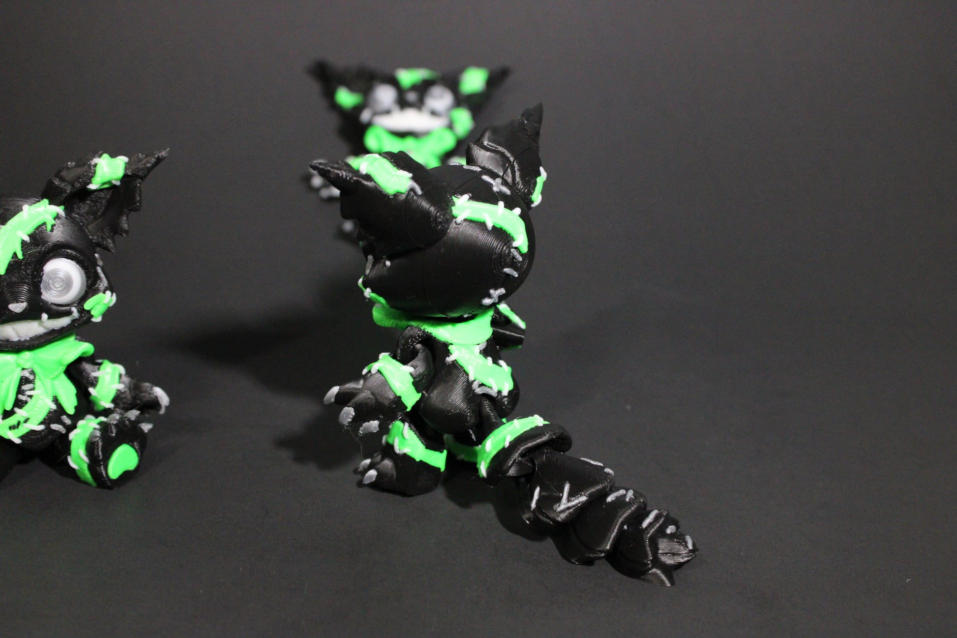 Creepy Cat: 3D Printed Articulated Fidget Toy-3.5" Tall - Wonderland 3D Printing 