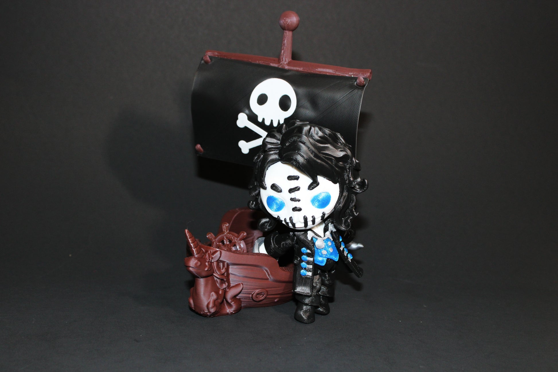 Twisty Pirate Captain and Ship- Flexi Fidget Toy Set:3D Printed - Wonderland 3D Printing 