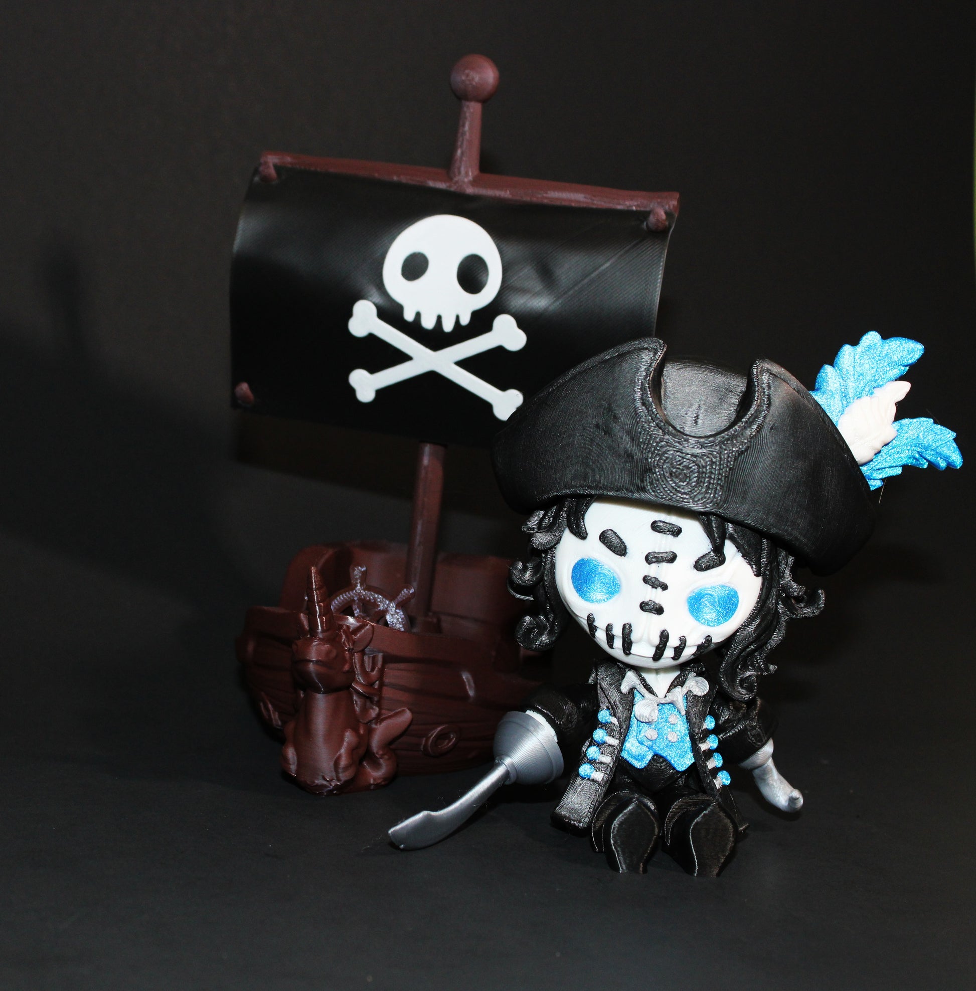 Twisty Pirate Captain and Ship- Flexi Fidget Toy Set:3D Printed - Wonderland 3D Printing 