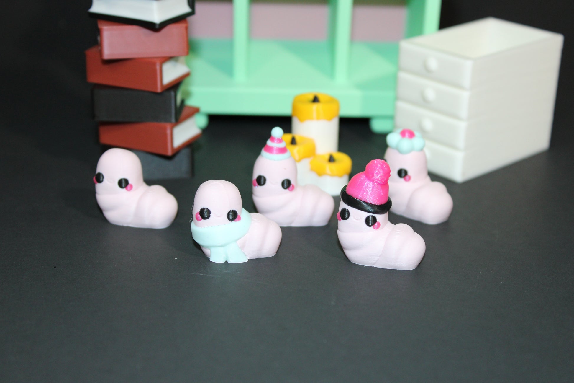 3D-Printed Bookworm Hutch – Includes Worms, Books, a Hutch, and a Candle. - Wonderland 3D Printing 