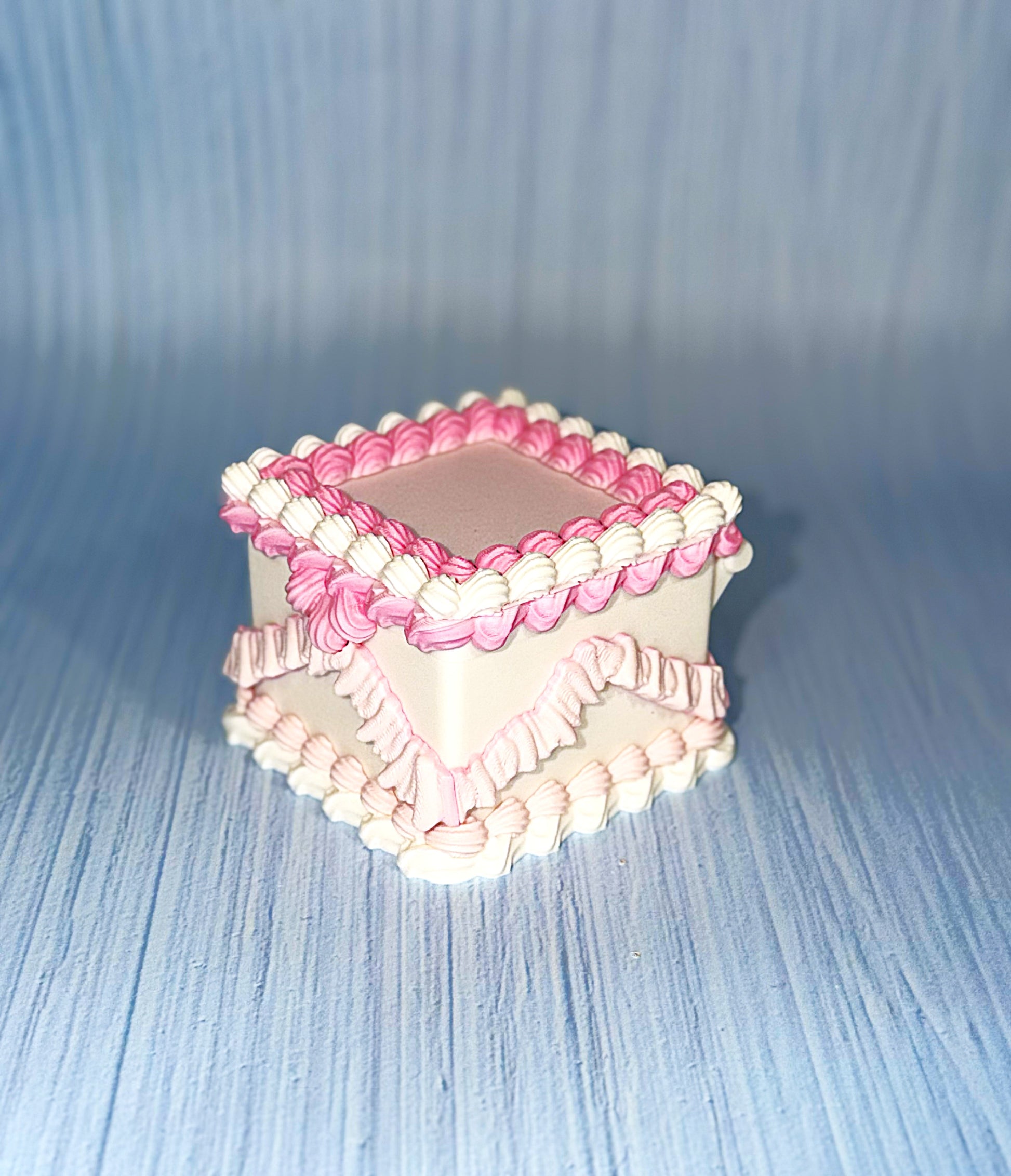 3d Printed Cake Storage Boxes 3" x 3" x 2.75'"t - Wonderland 3D Printing 