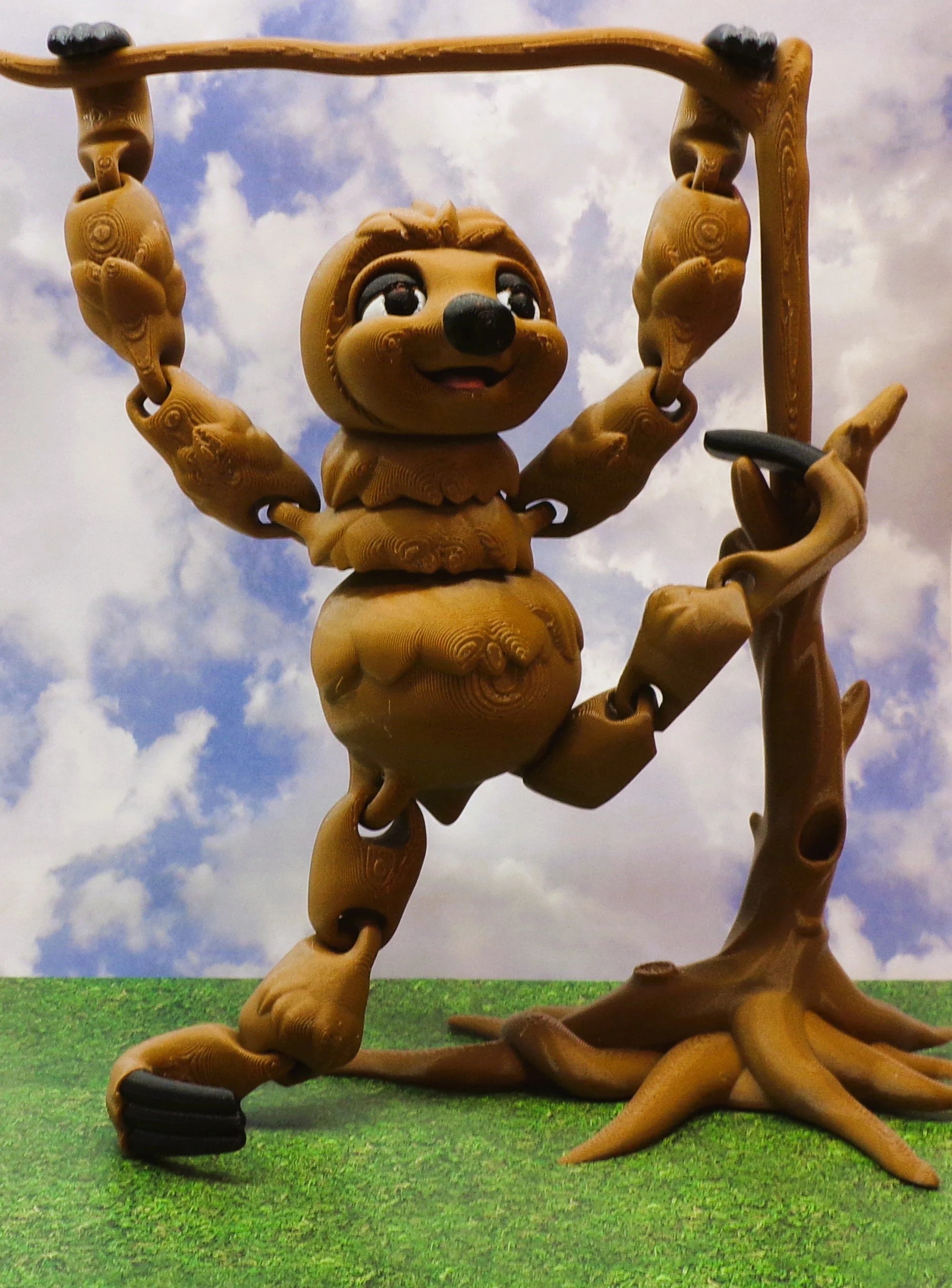 Sloth:3D Printed Articulated Sloth with Tree - Wonderland 3D Printing 