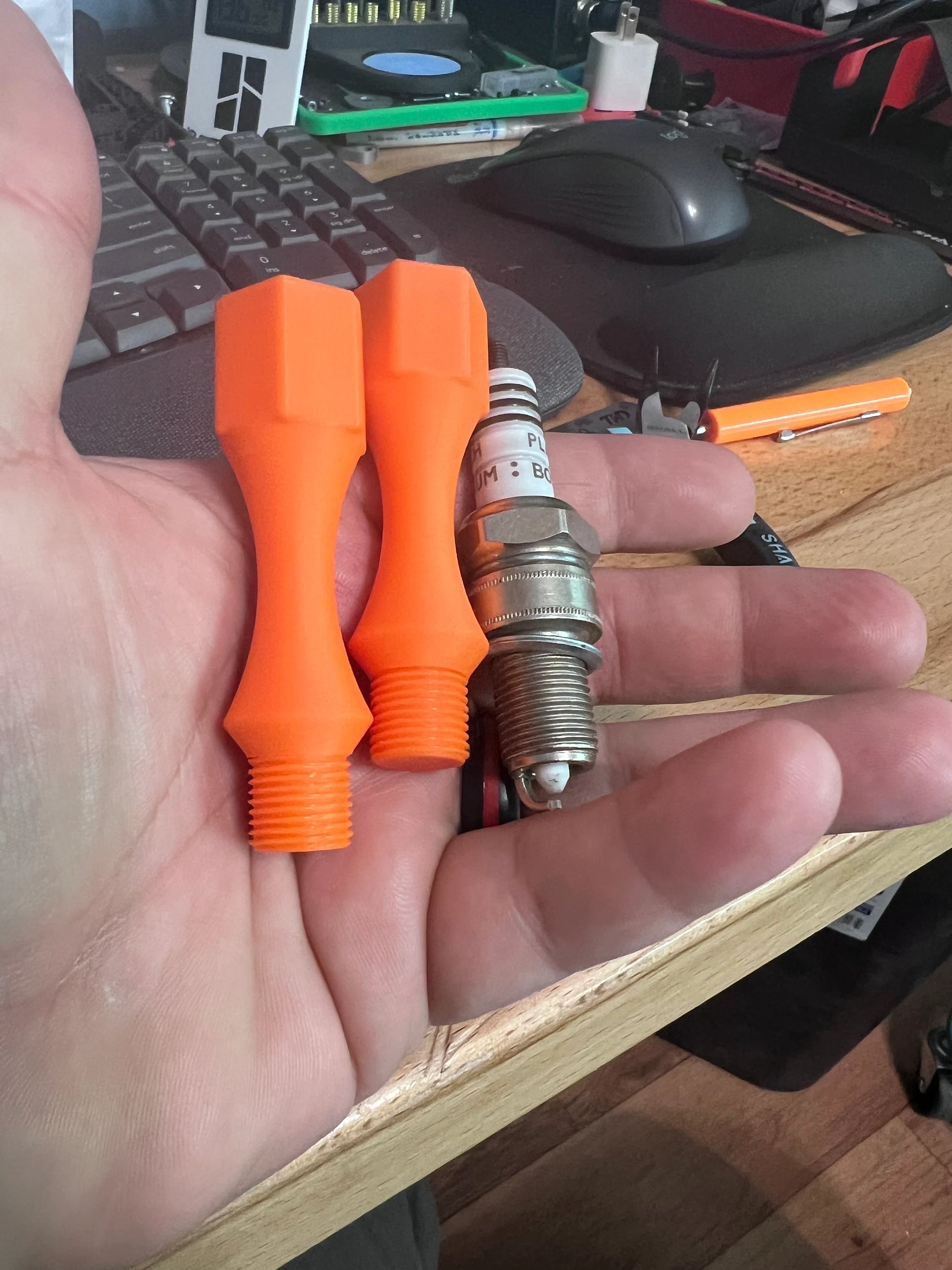 Spark Plug Dummy:3D Printed Safety Spark Plug Set - Wonderland 3D Printing 