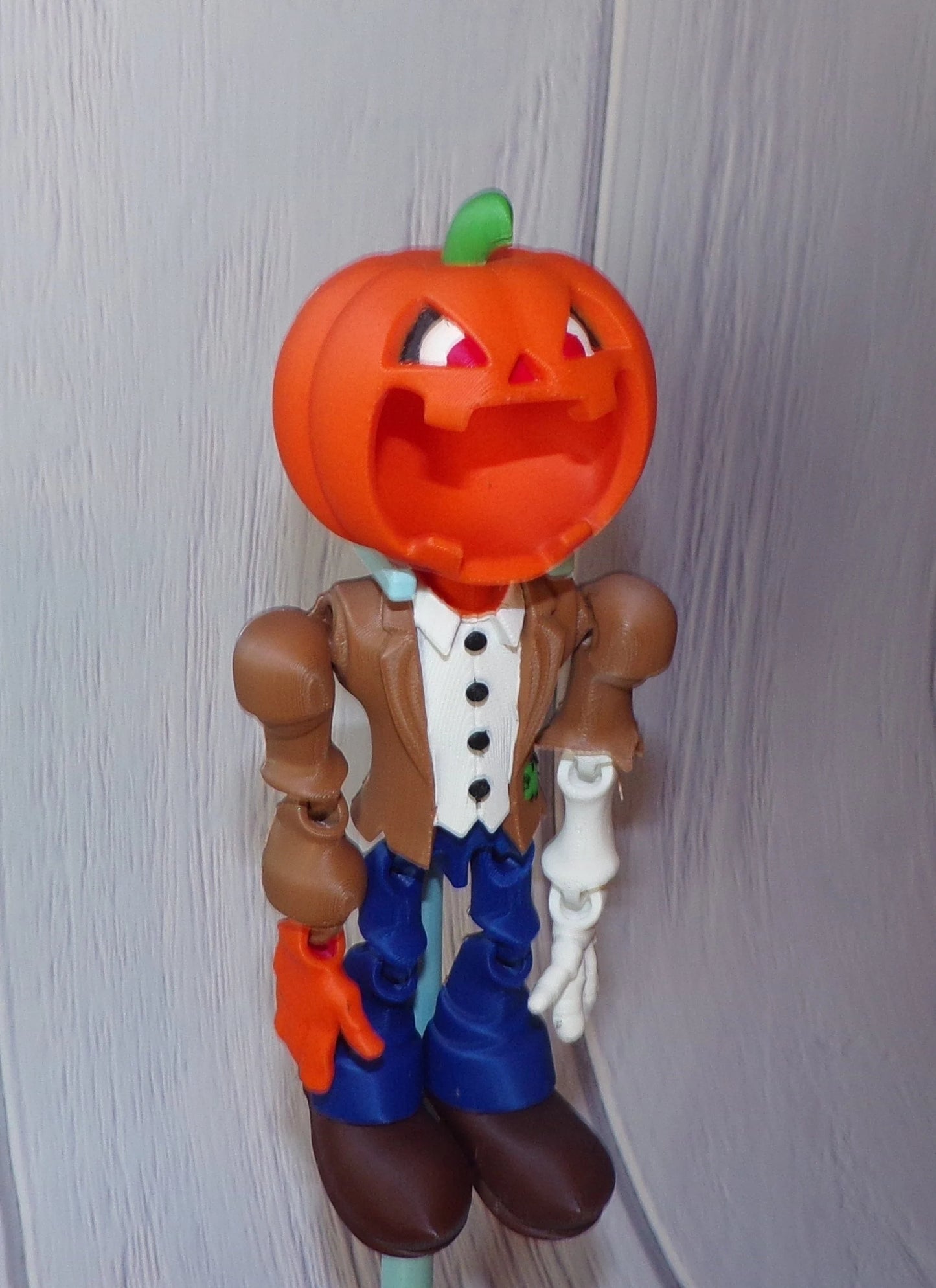 Pumpkin Head:3D Printed Fully Articulated Pumpkin Man - Wonderland 3D Printing 