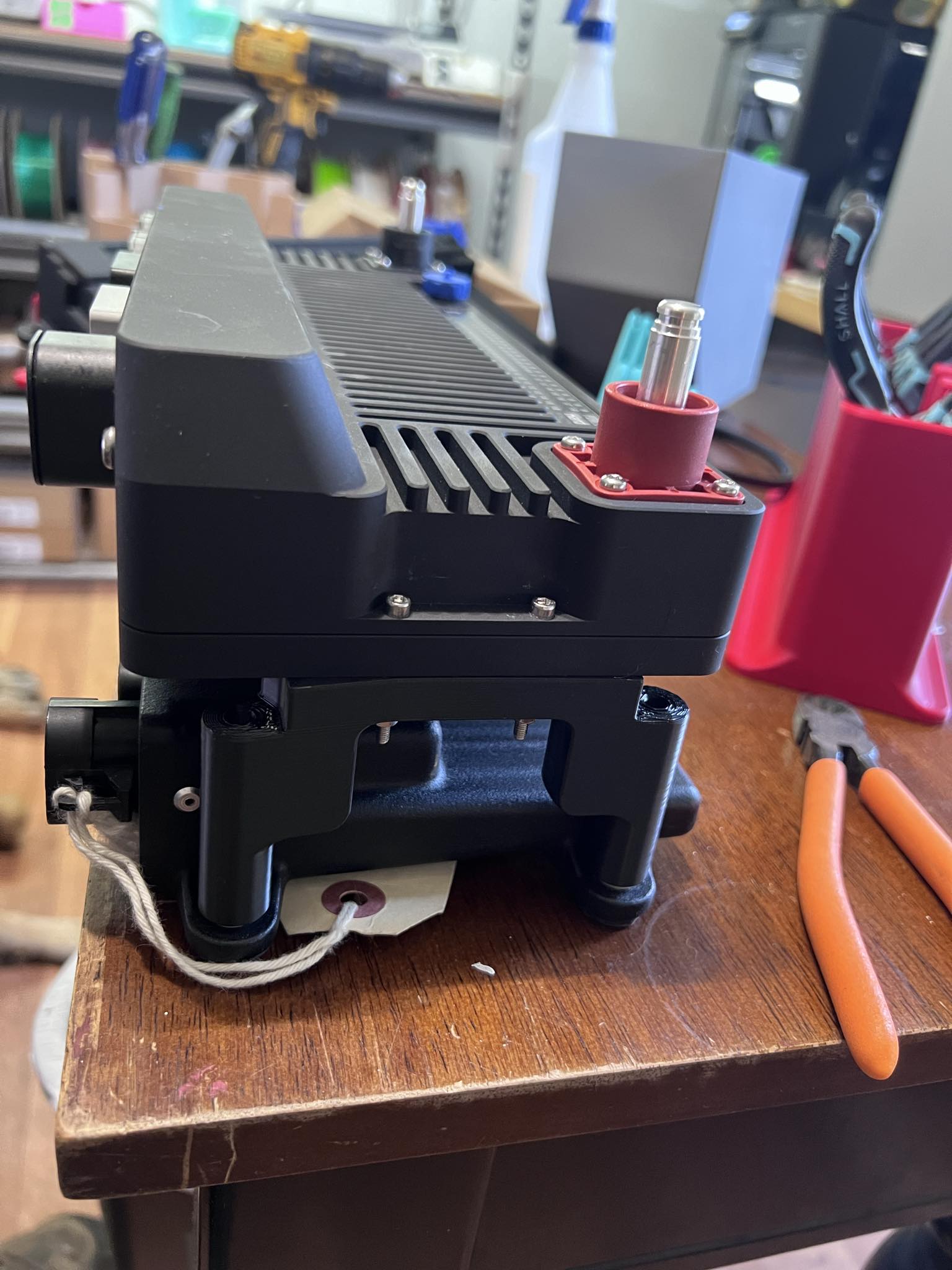PDM 28 to Holley Dominator Piggyback bracket - Wonderland 3D Printing 