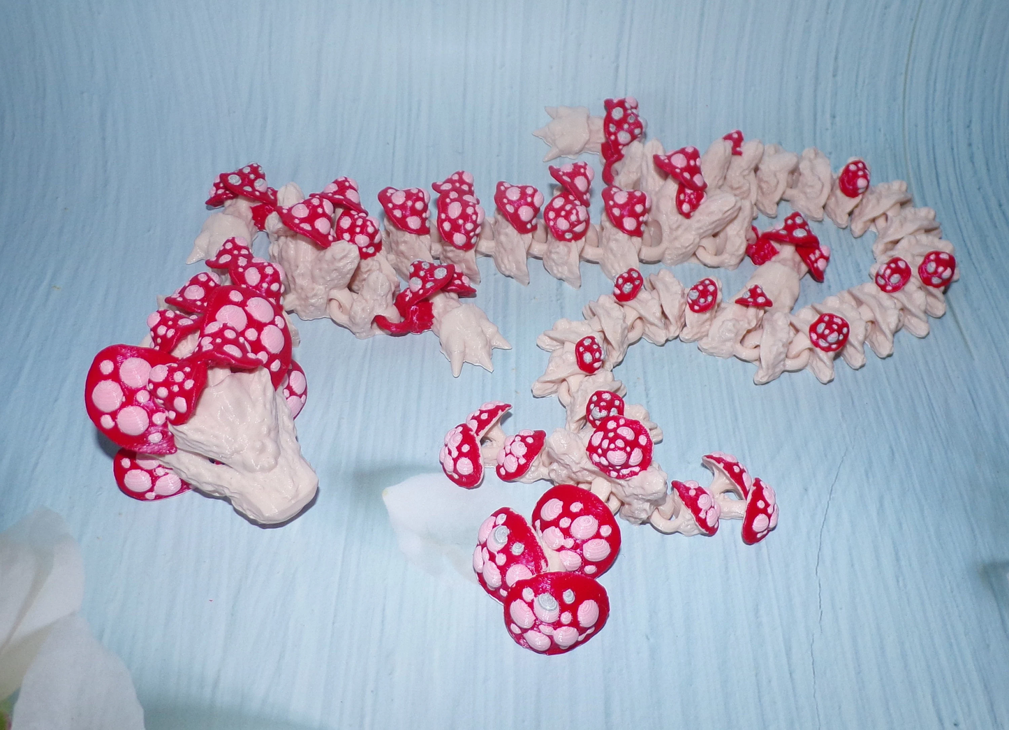 Mushroom Dragon: 3D Printed Fully Articulated Mushroom Dragon - Wonderland 3D Printing 